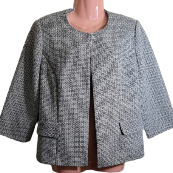 Perceptions New‎ York Women's Blazer Size 12 Grey, Black, White 3/4 qrt sleeves - Picture 3 of 14